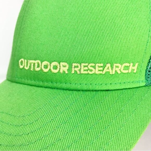 Outdoor Research Flexfit Green Canvas  Mesh Ball Cap - Picture 8 of 12